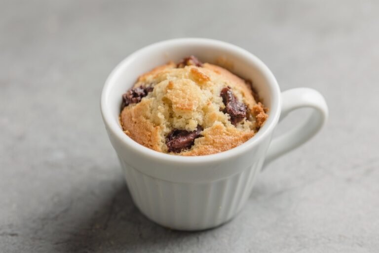 Healthy Single-Serve Mug Cake That Crushes Cravings in 90 Seconds (No Regrets, No Leftovers)