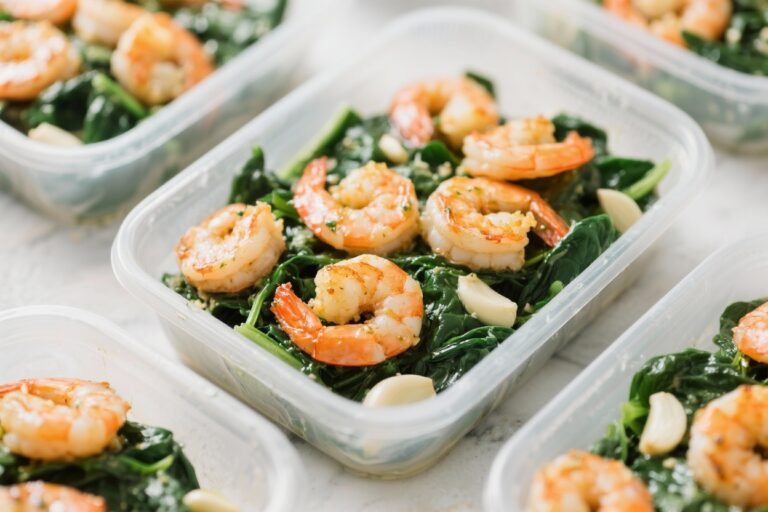 Garlic Butter Shrimp and Spinach Meal Prep Recipes (Under 400 Calories): The 20-Minute Power Lunch You’ll Actually Crave