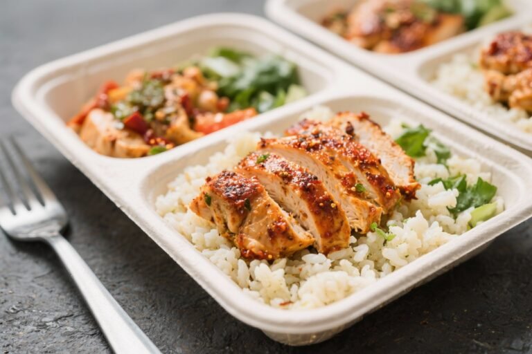 Low Calorie Meal Prep Cajun Chicken and Cauliflower Rice – Easy, Flavorful, and Light